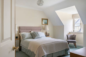 Photo 25- click for photo gallery